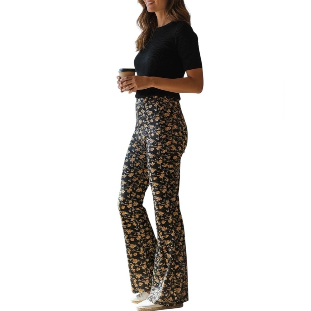 NATURAL LIFE High Rise Floral BLACK TAN CRUSHED VELVET STRETCH FLARE Pants M